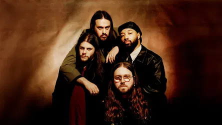 Loathe + Zetra + Love Is Noise